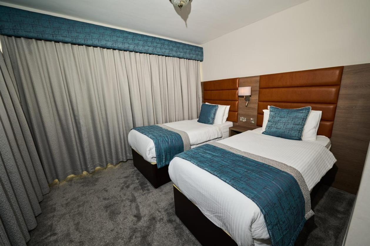 Bushtown Hotel & Spa Коулрейн Екстериор снимка