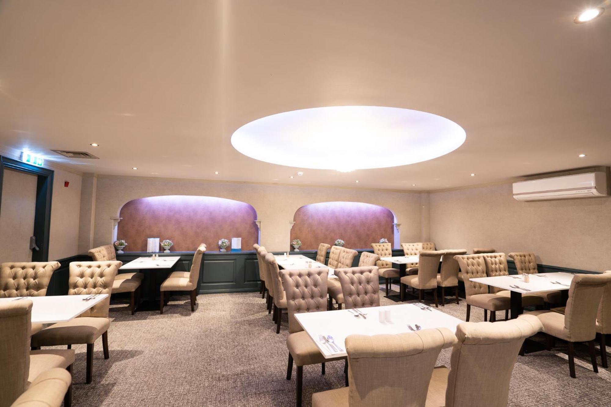 Bushtown Hotel & Spa Коулрейн Екстериор снимка