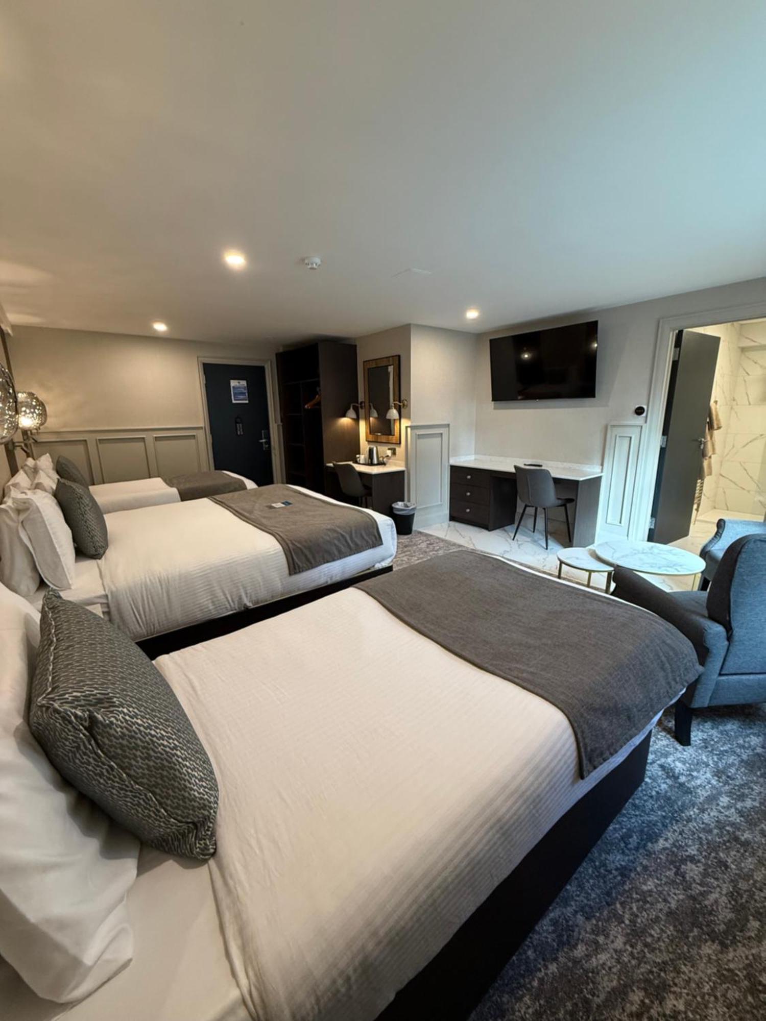 Bushtown Hotel & Spa Коулрейн Екстериор снимка