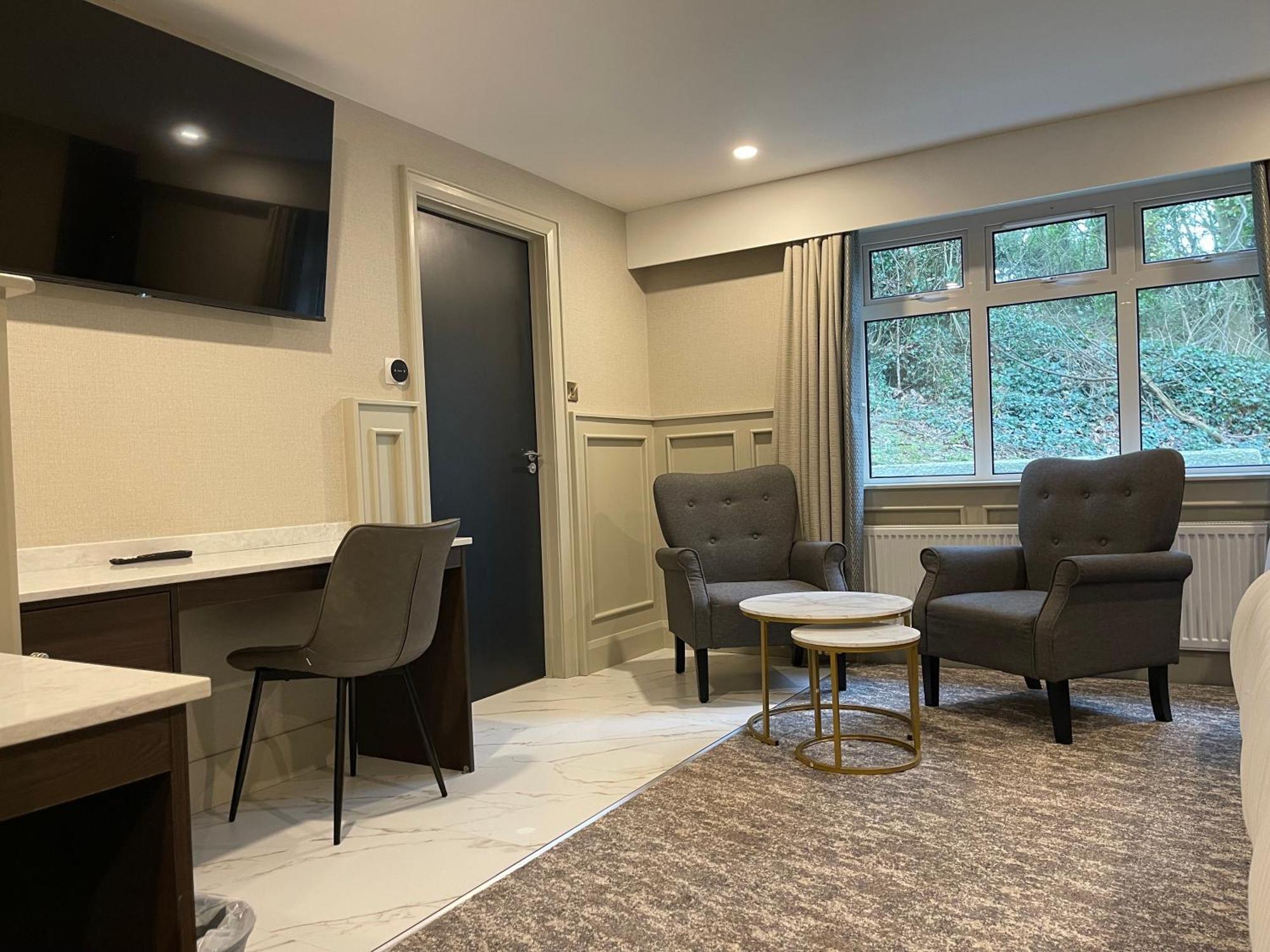 Bushtown Hotel & Spa Коулрейн Екстериор снимка