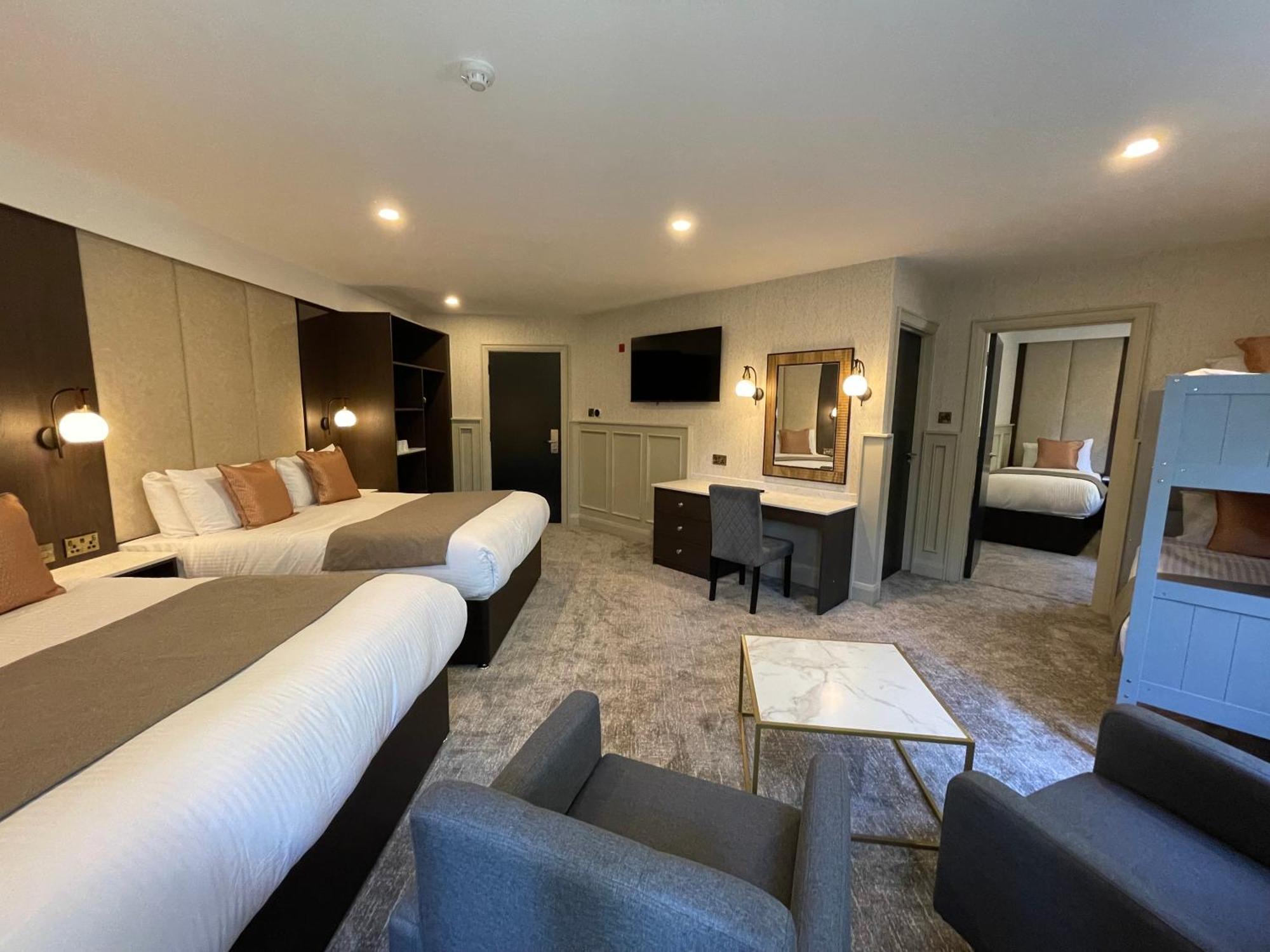 Bushtown Hotel & Spa Коулрейн Екстериор снимка