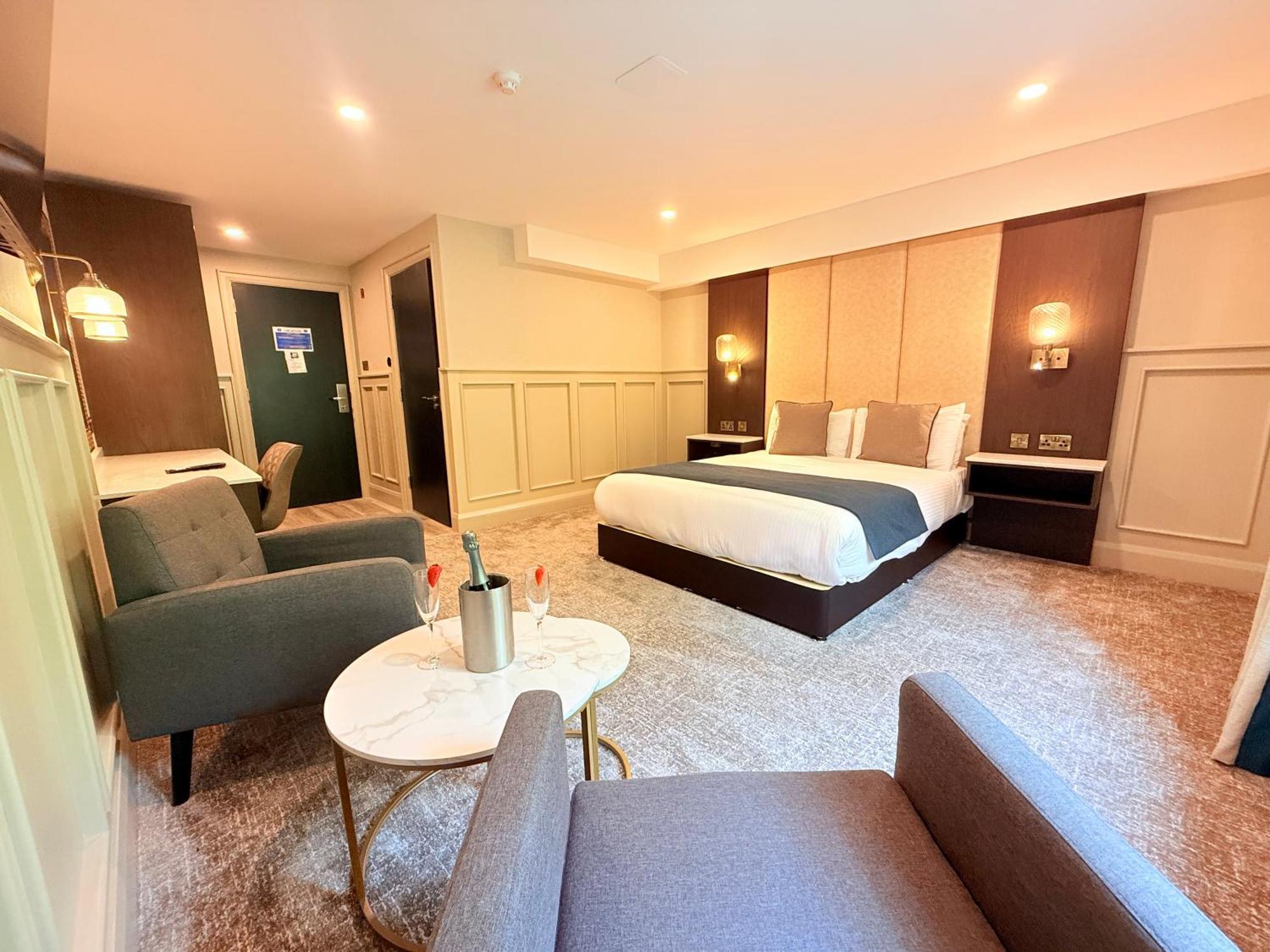 Bushtown Hotel & Spa Коулрейн Екстериор снимка