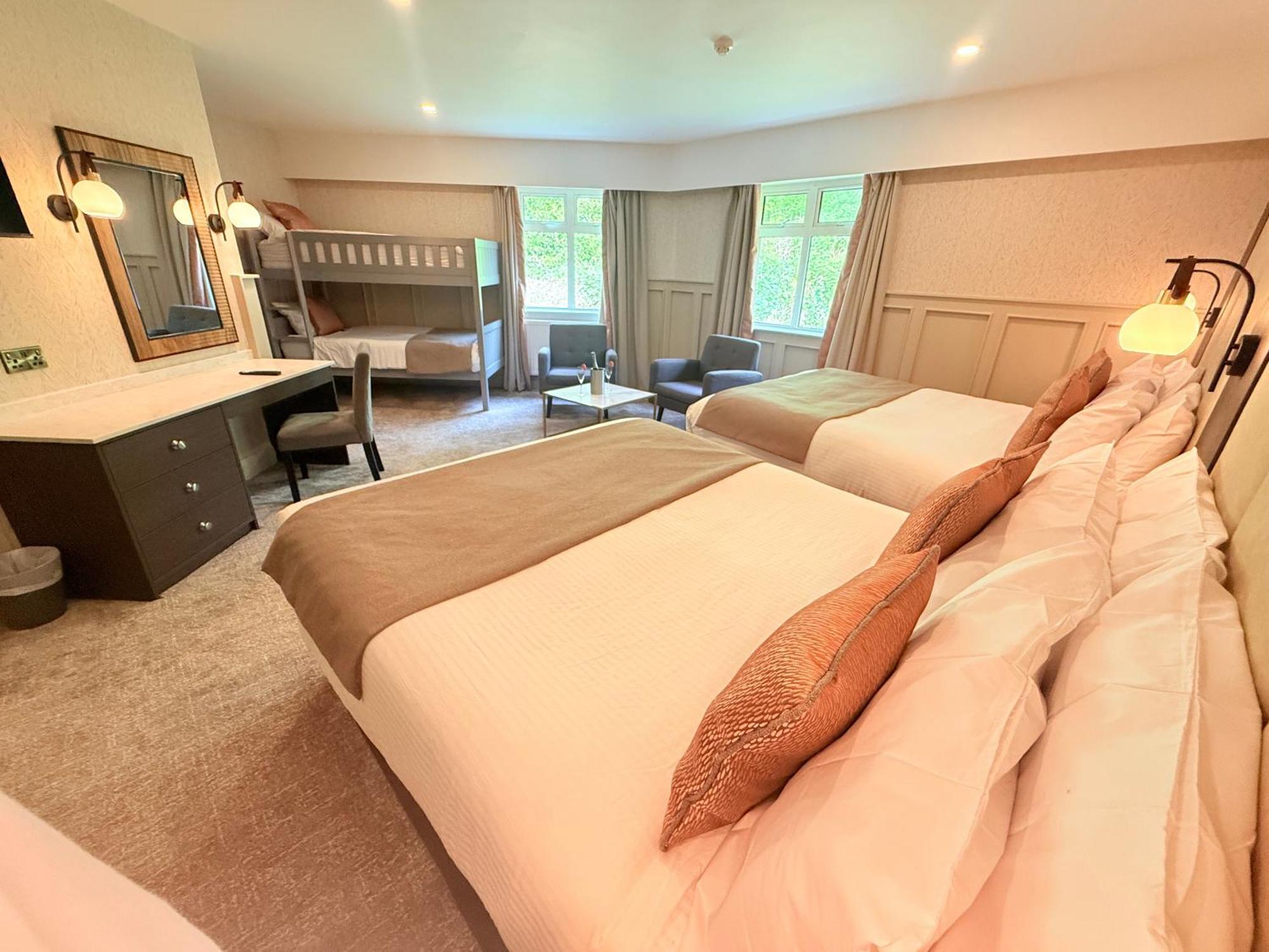 Bushtown Hotel & Spa Коулрейн Екстериор снимка