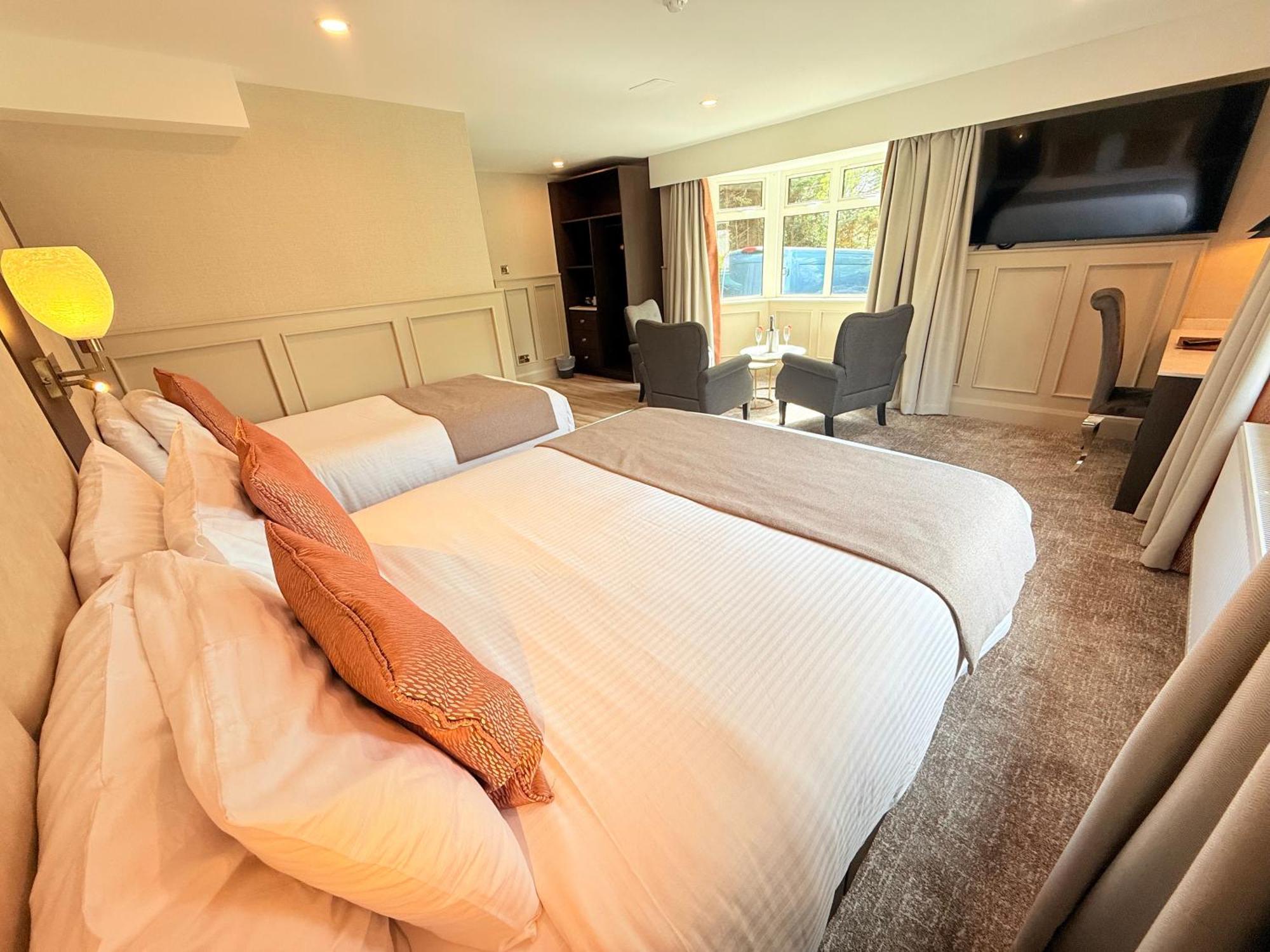 Bushtown Hotel & Spa Коулрейн Екстериор снимка